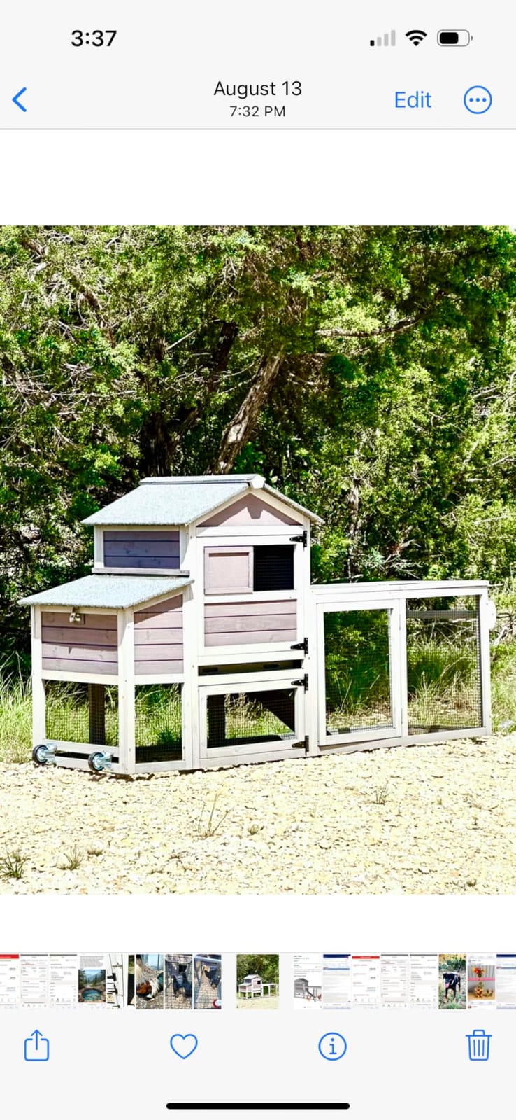 Aivituvin Chicken Coop Expandable Mobile Chicken House for Outdoor with Wheels, Nesting Box, Leakproof Pull-on Tray and UV-Resistant Roof Panel (Red) customer photo 2