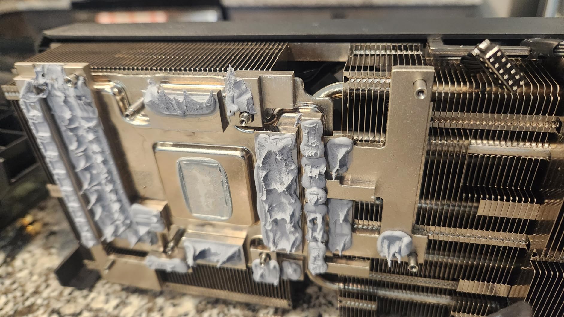 Gigabyte GeForce RTX 5080 Gaming OC 16G Graphics Card - 16GB GDDR7, 256bit, PCI-E 5.0, 2730MHz Core Clock, 3 x DisplayPort, 1 x HDMI, GV-N5080GAMING OC-16GD customer photo 1