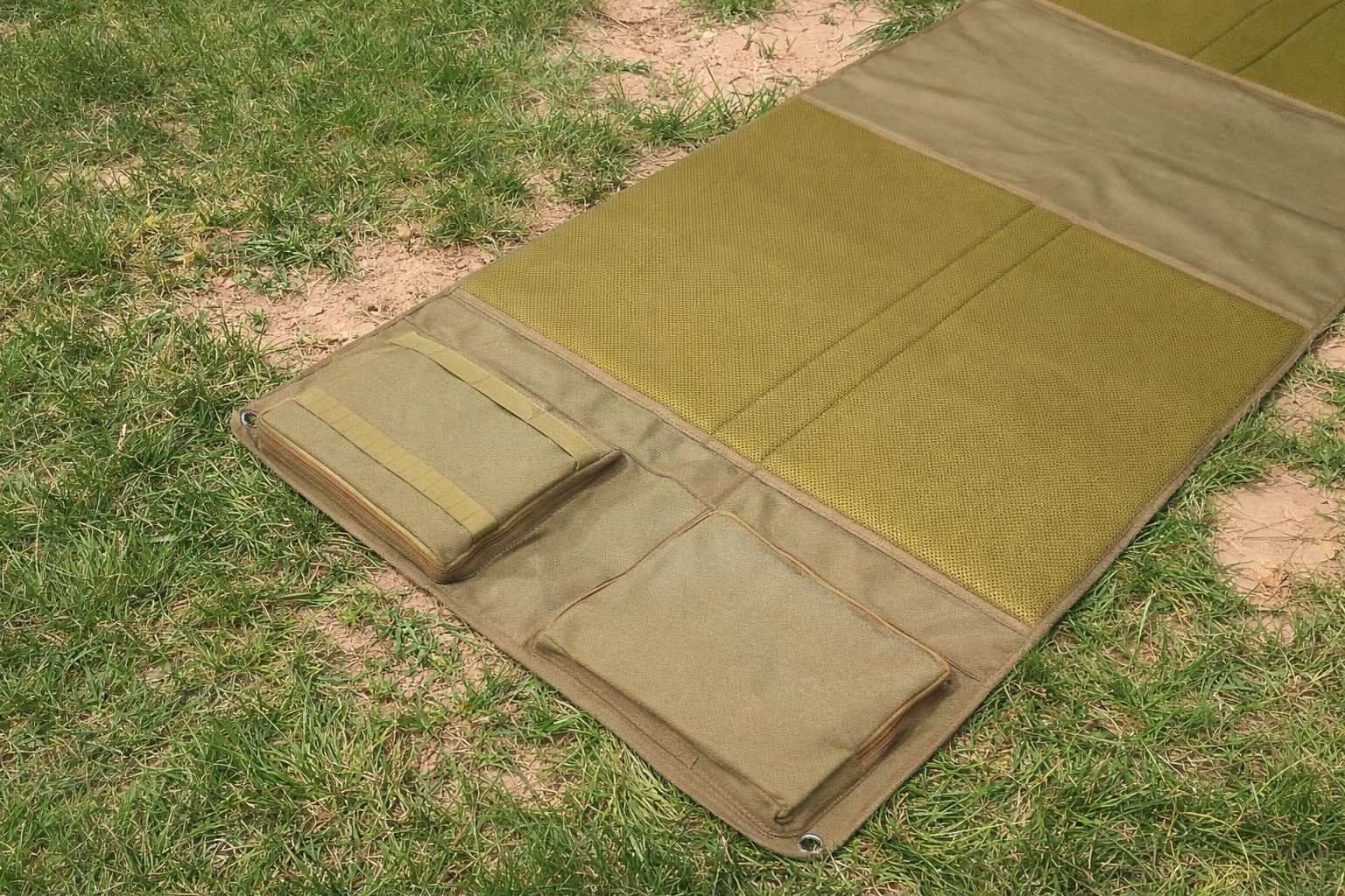 IC ICLOVER Shooting Mat, Portable Waterproof Large Roll Up Shooting Mats customer photo 2