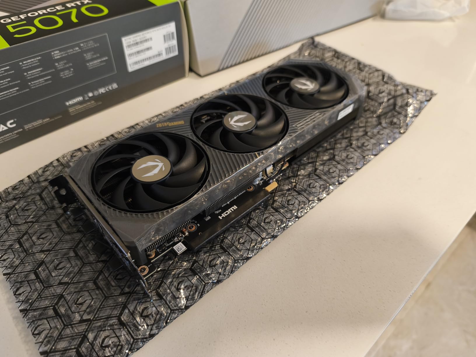 ZOTAC Gaming GeForce RTX 5070 Solid OC DLSS 4 12GB GDDR7 192-bit 28 Gbps PCIE 5.0 Gaming Graphics Card, IceStorm 2.0 Cooling, Spectra RGB Lighting, ZT-B50700J-10P customer photo 2