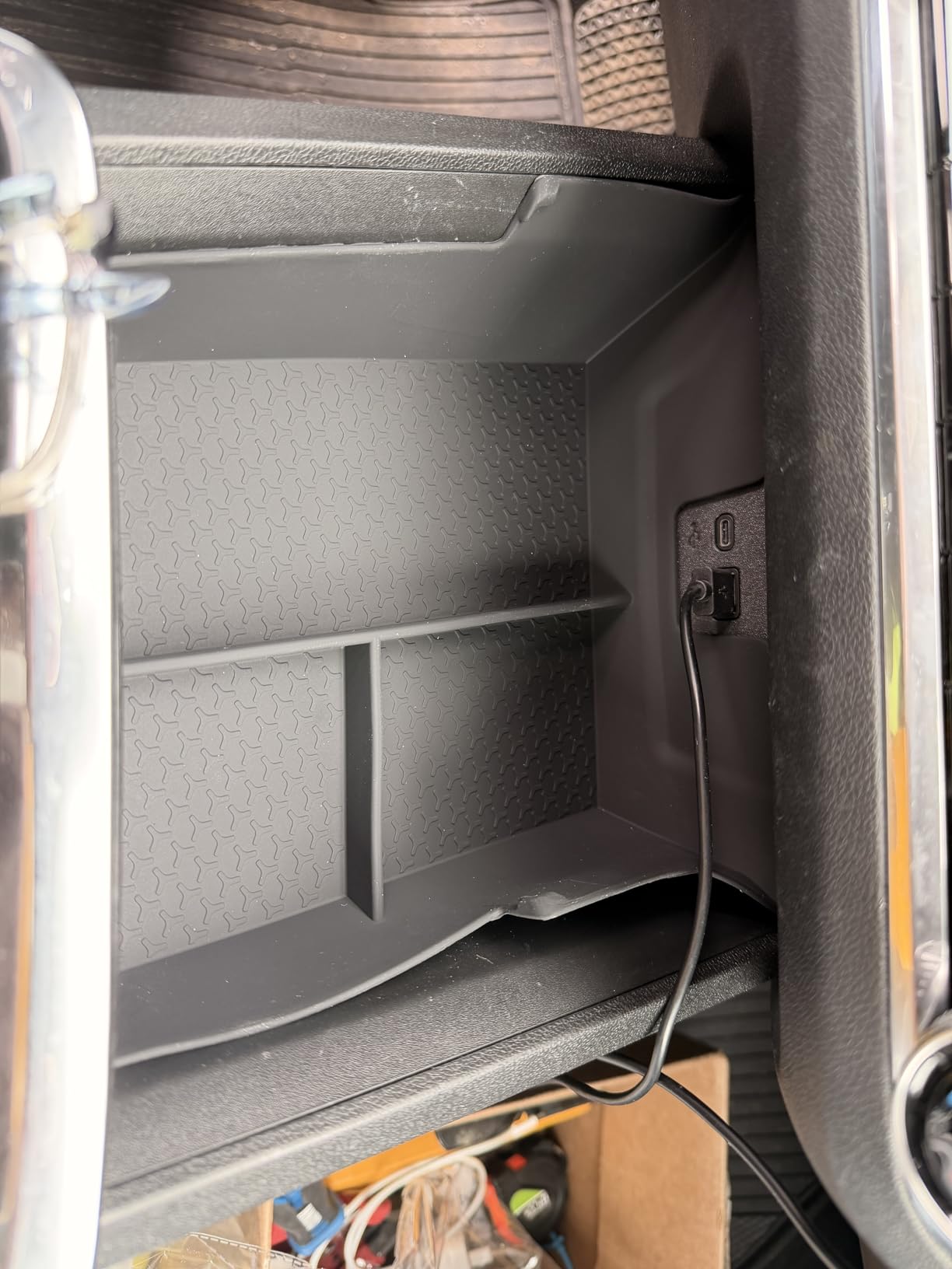 Autorder 2PCS Center Console Organizer for Chevy Chevrolet Equinox 2025-2026 Accessories Center Console Insert Tray Secondary Storage Box with Anti-Slip Mat(Not for Equinox EV) customer photo 1