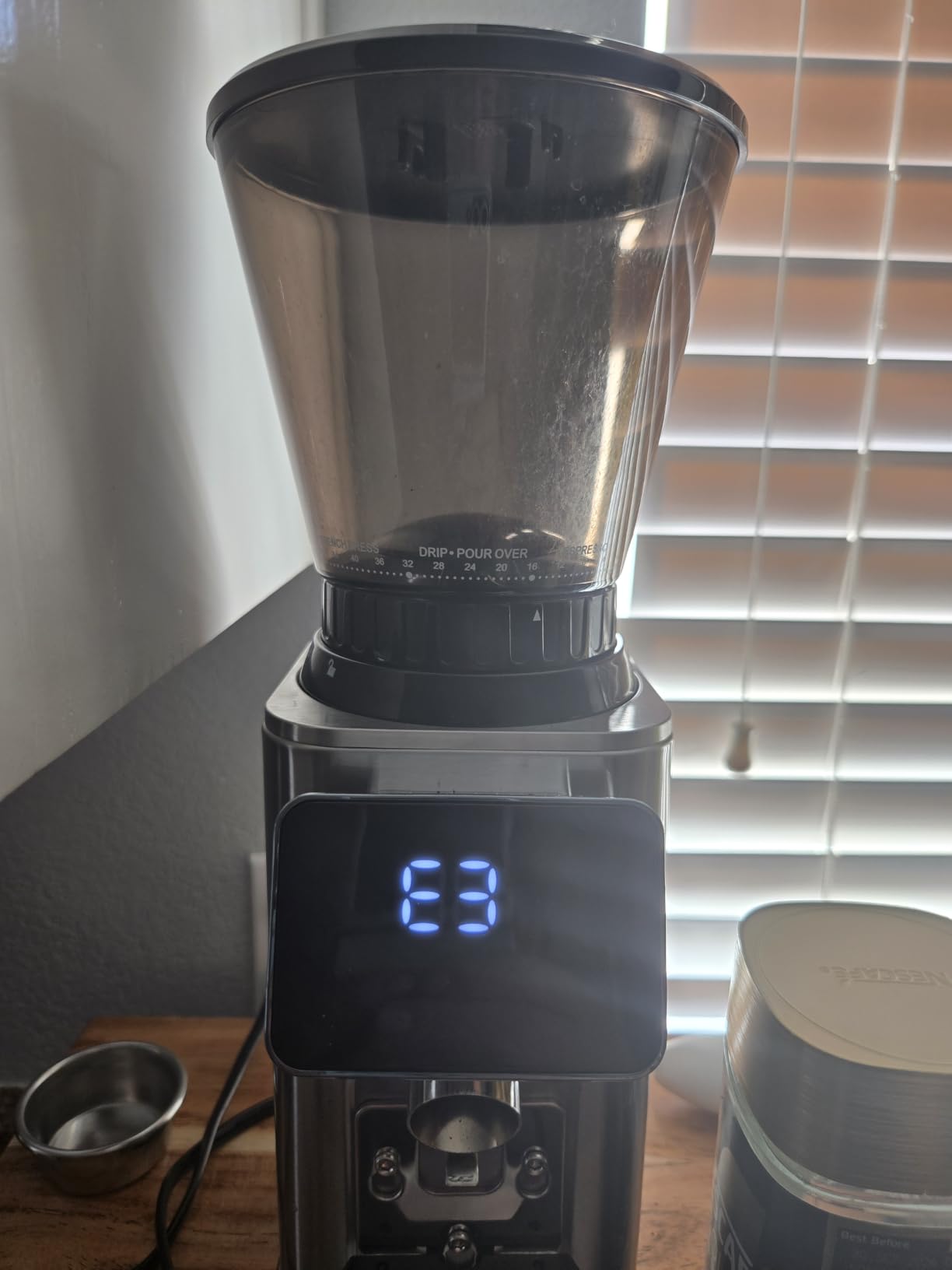 AMZCHEF Burr Coffee Grinder, 45 Settings, Anti-Static Burr Mill customer photo 2