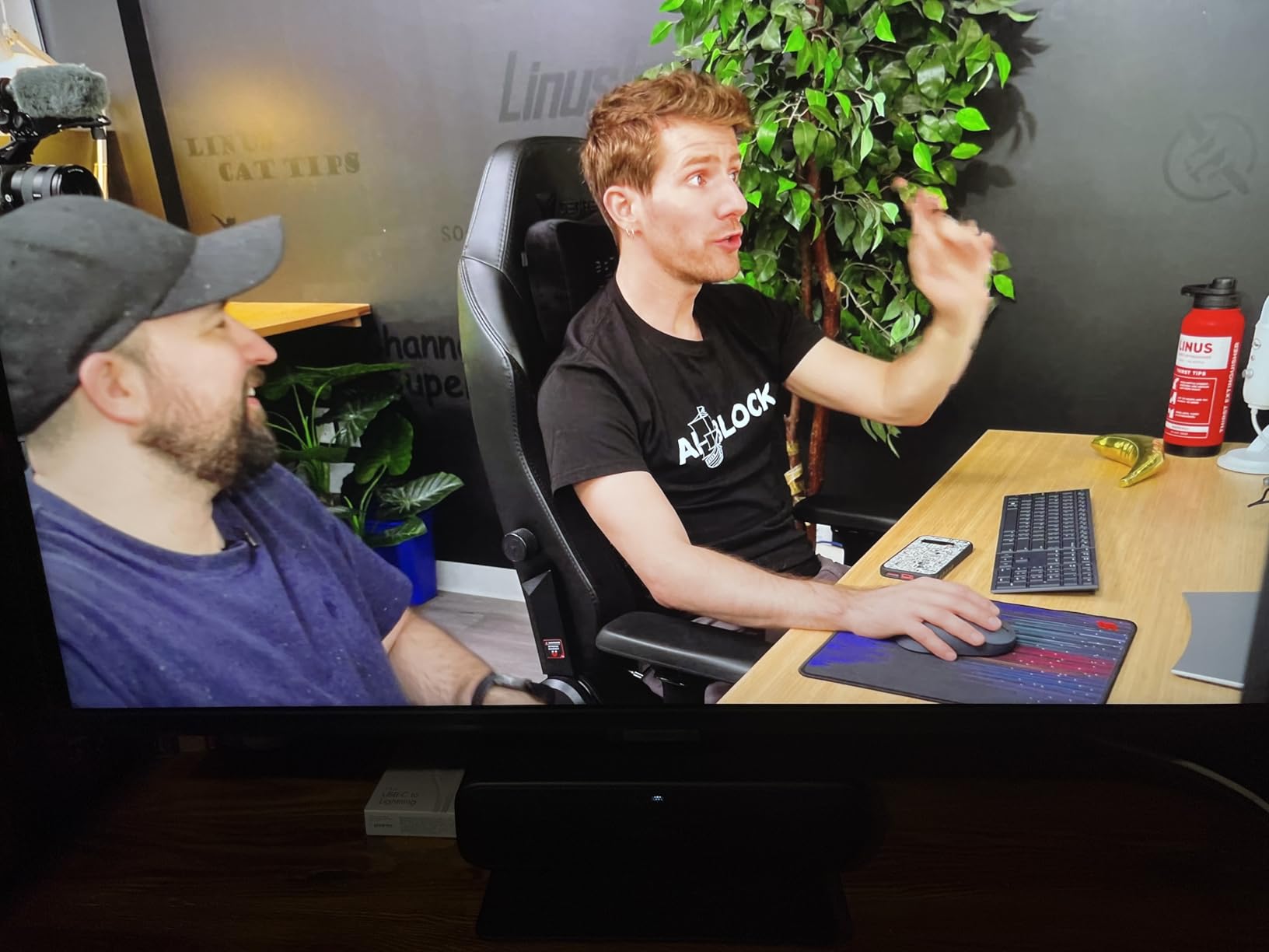 Samsung 32”M7 (M70F) Series 4K UHD Smart Monitor customer photo 2