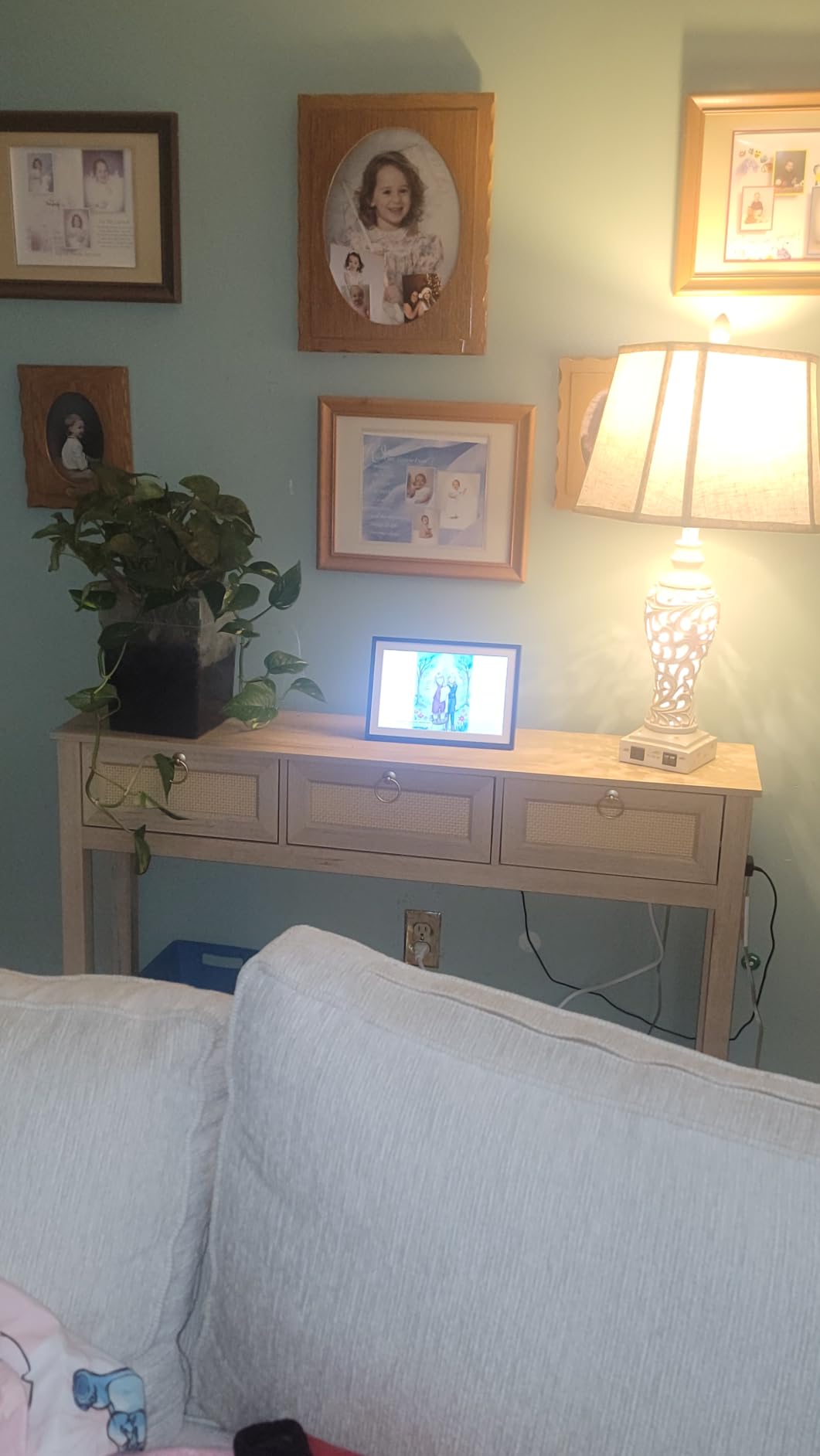 SUPERJARE Rattan Console Sofa Table with Outlets, USB-C Port and 3 Drawers customer photo 2