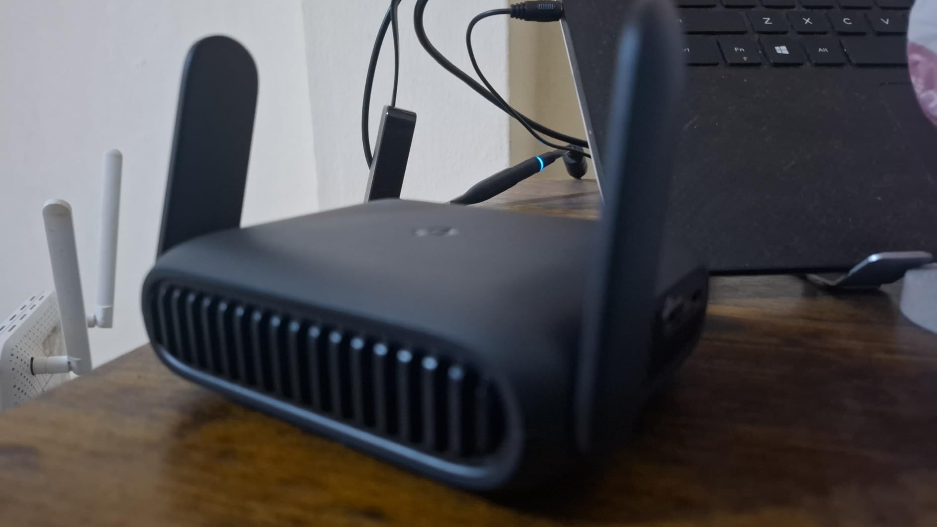 Roam 7 BE3600 Wi-Fi 7 Portable Travel Router Dual-Band, 2.5G Port, USB 3.0 customer photo 1