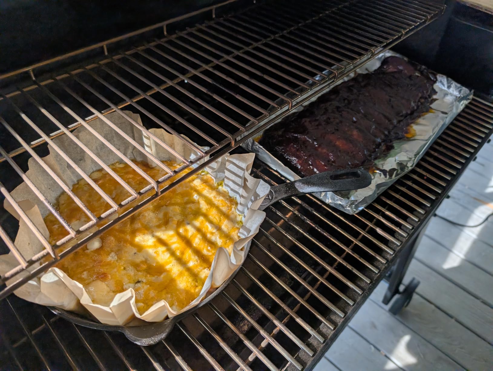 Weber® Smoque™ XL 34‑Inch Pellet Smoker, Pellet Grill, Black customer photo 1