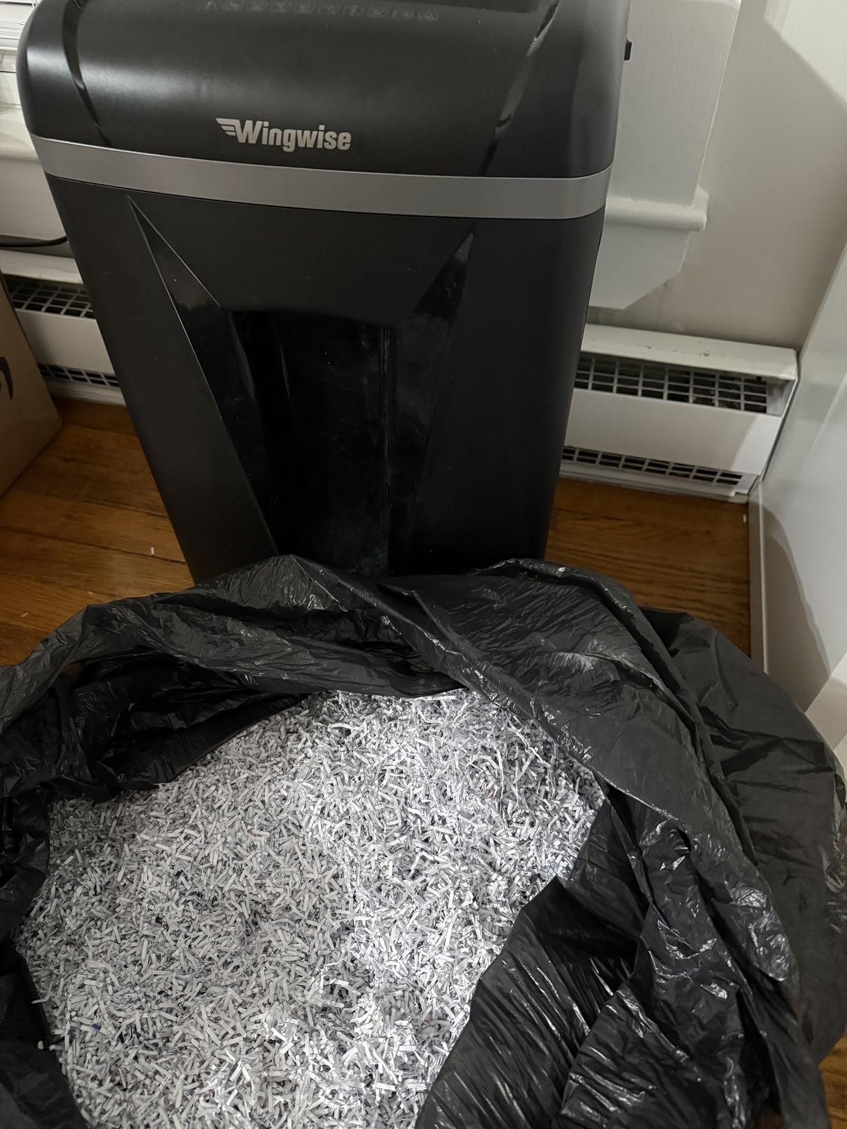 Wingwise Ultra Low Noise 48dB Micro Cut Paper Shredder for Home Office customer photo 2