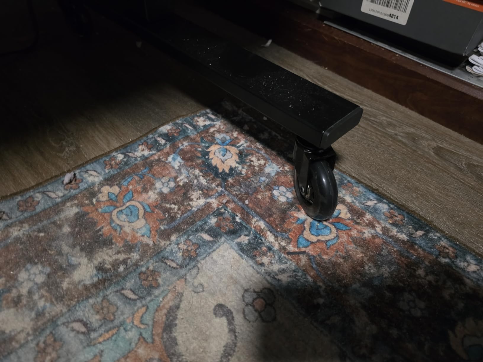 Black 71x30 in Electric Standing Desk, 1 Inch Thick Tabletop customer photo 1