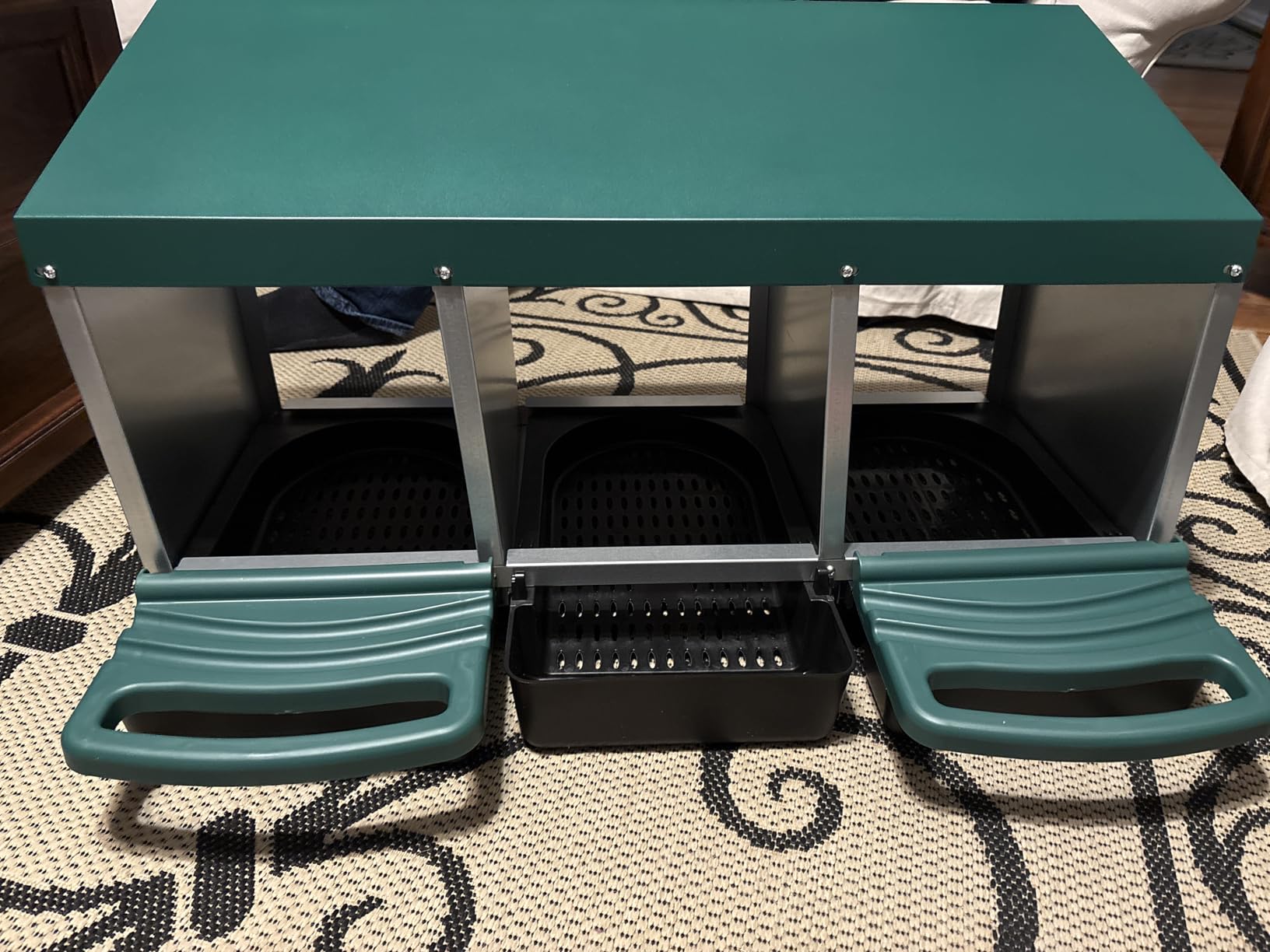 Chicken Nesting Boxes for Laying Eggs, Roll Away Nesting Boxes for Chickens customer photo 1