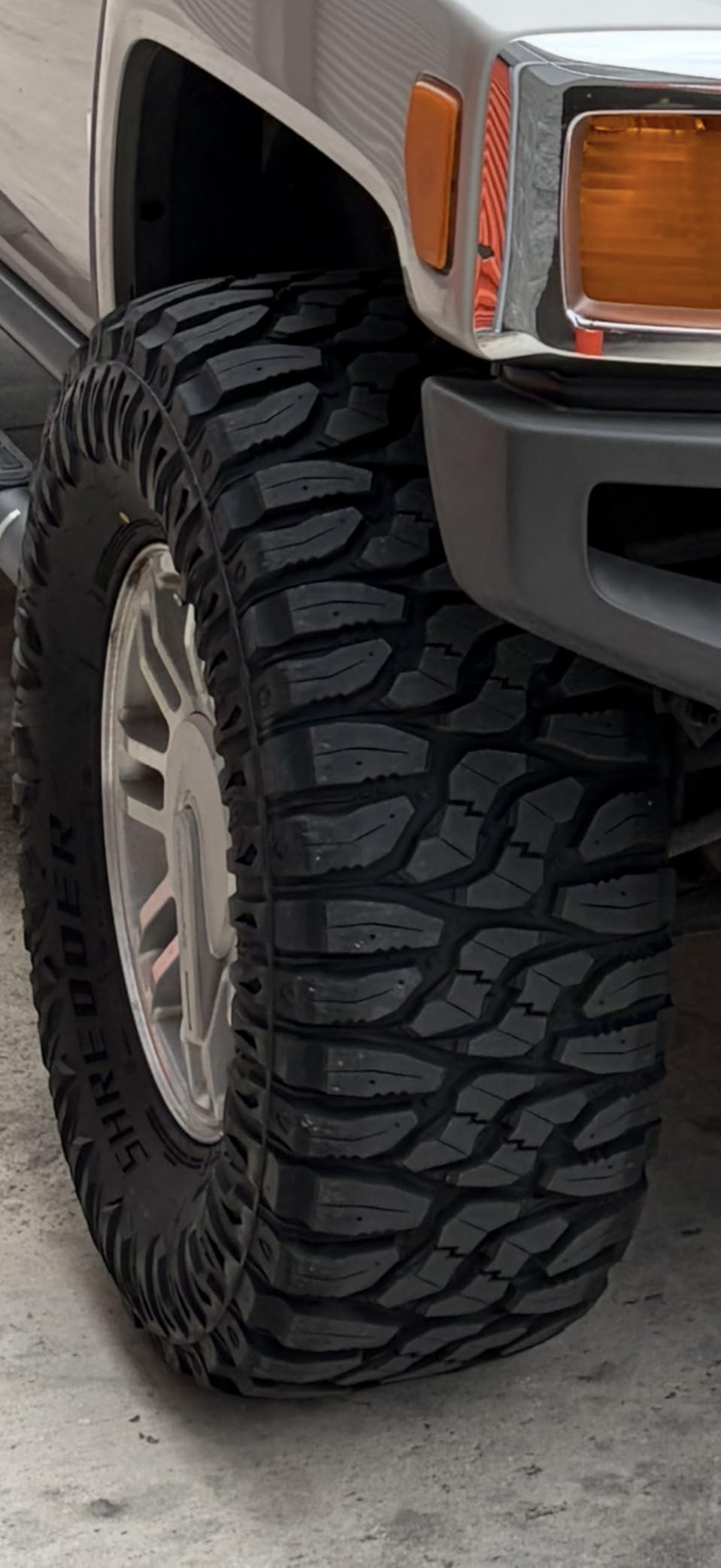 Aplus Shredder M/T Mud Terrain LT33/12.50R15 108Q C Light Truck Tire customer photo 2