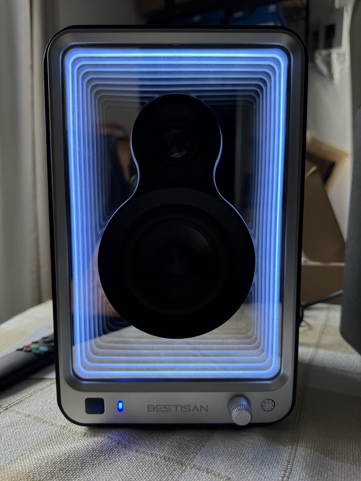 BESTISAN Computer Speaker, Bluetooth 5.3/Wired USB A/C Connection, 6 RGB Light Modes, Gaming Soundbar for PC/Laptop/Desktop, USB A/C Adapter, Easily Clamps to Monitor, Convenient Button Controls customer photo 2