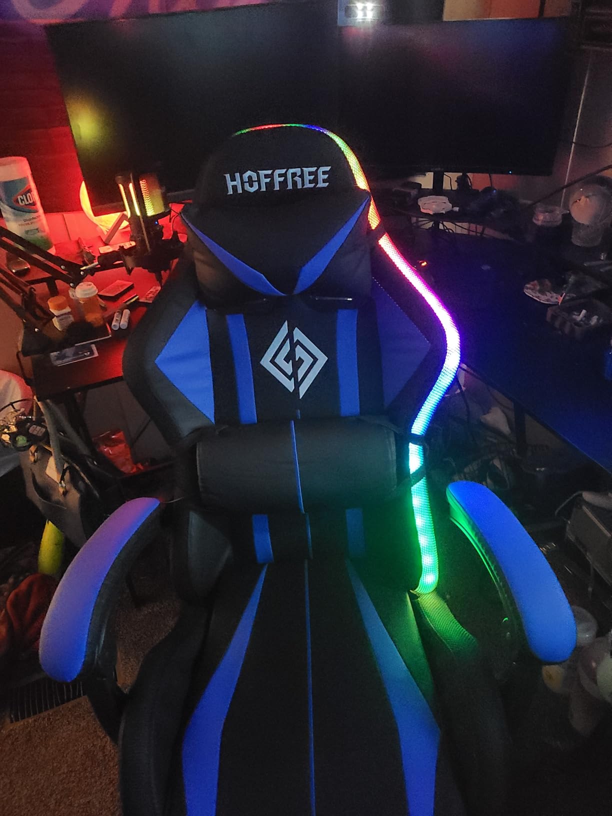RGB Gaming Chair with Bluetooth Speakers and LED Lights Computer Chair-Red customer photo 1
