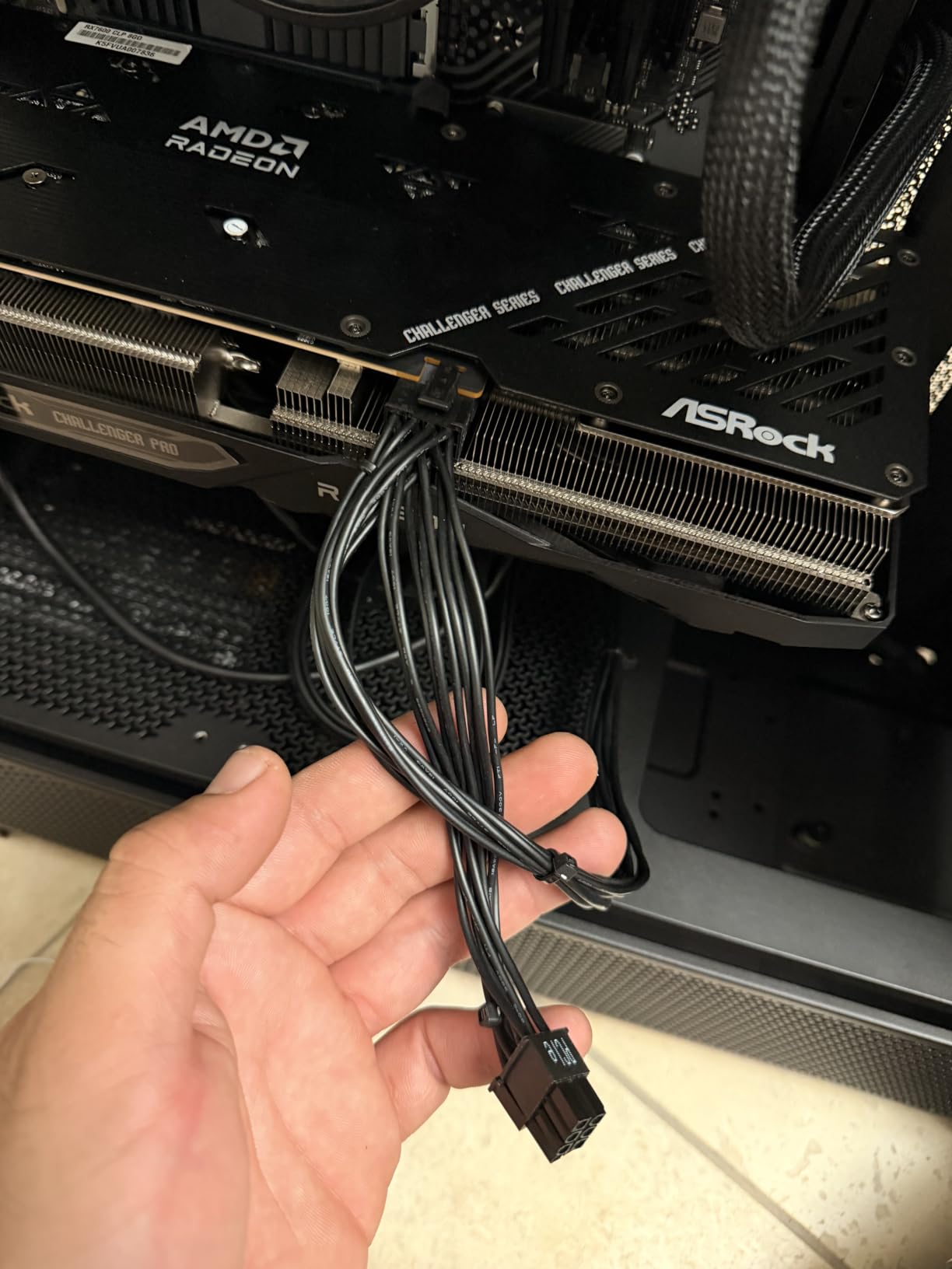 ASRock Radeon RX 7600 Challenger Pro 8GB OC Graphics Card customer photo 2