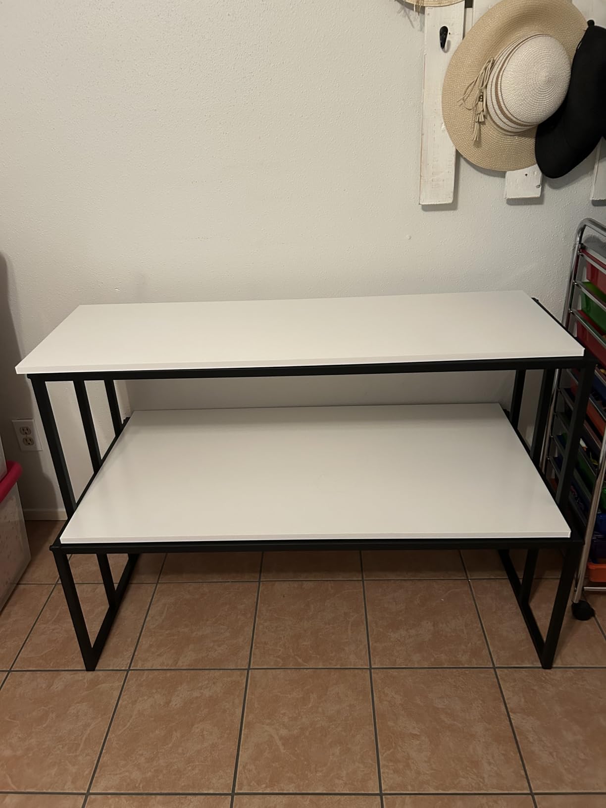 2-Tier Display Table with White Wood Top & Black Metal Frame, Heavy-Duty Retail Display Stand for Boutique, Shoes & Handbag Display Stand Store Display & Home Storage Shelves Retail Shelving customer photo 1