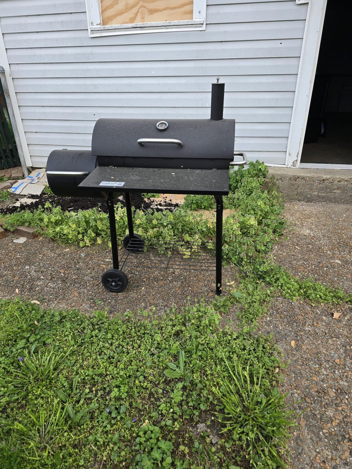 Realcook Charcoal Grill with Offset Smoker: Spacious Barrel Charcoal Grills customer photo 1
