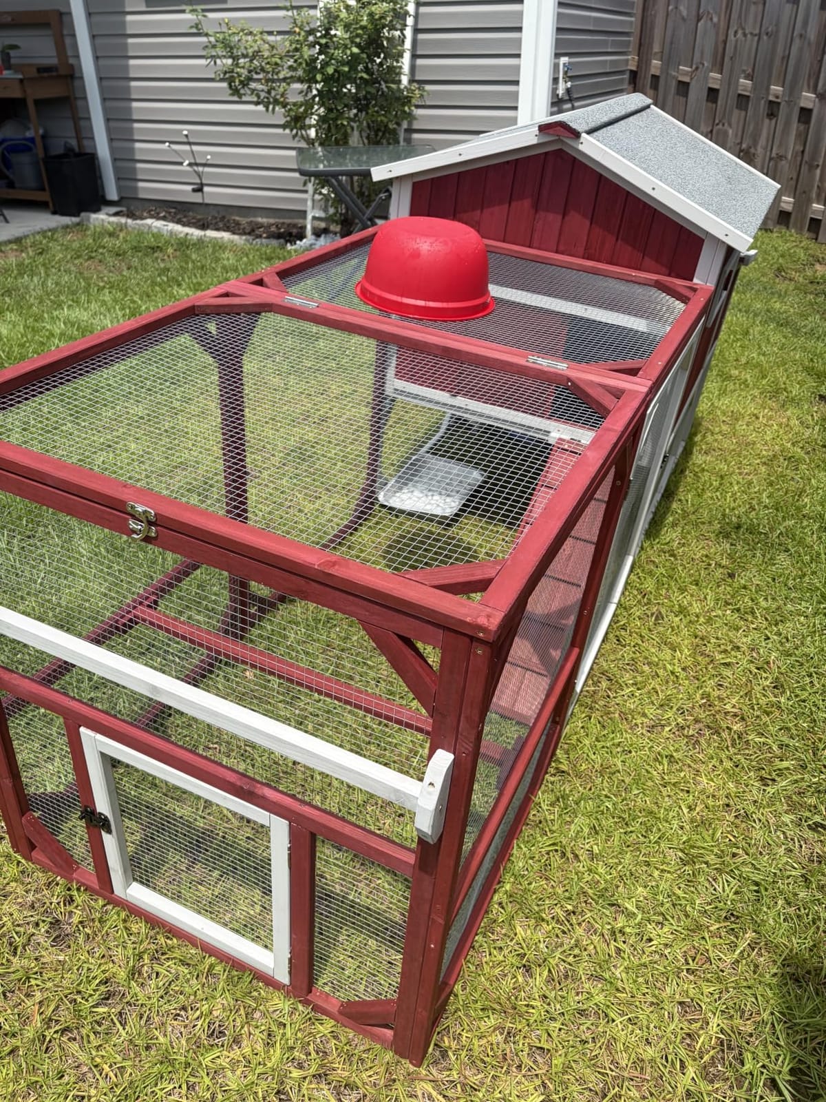 Large Chicken Coop with Wheels, Outdoor Hen House Tractor for 3-6 Chickens customer photo 2