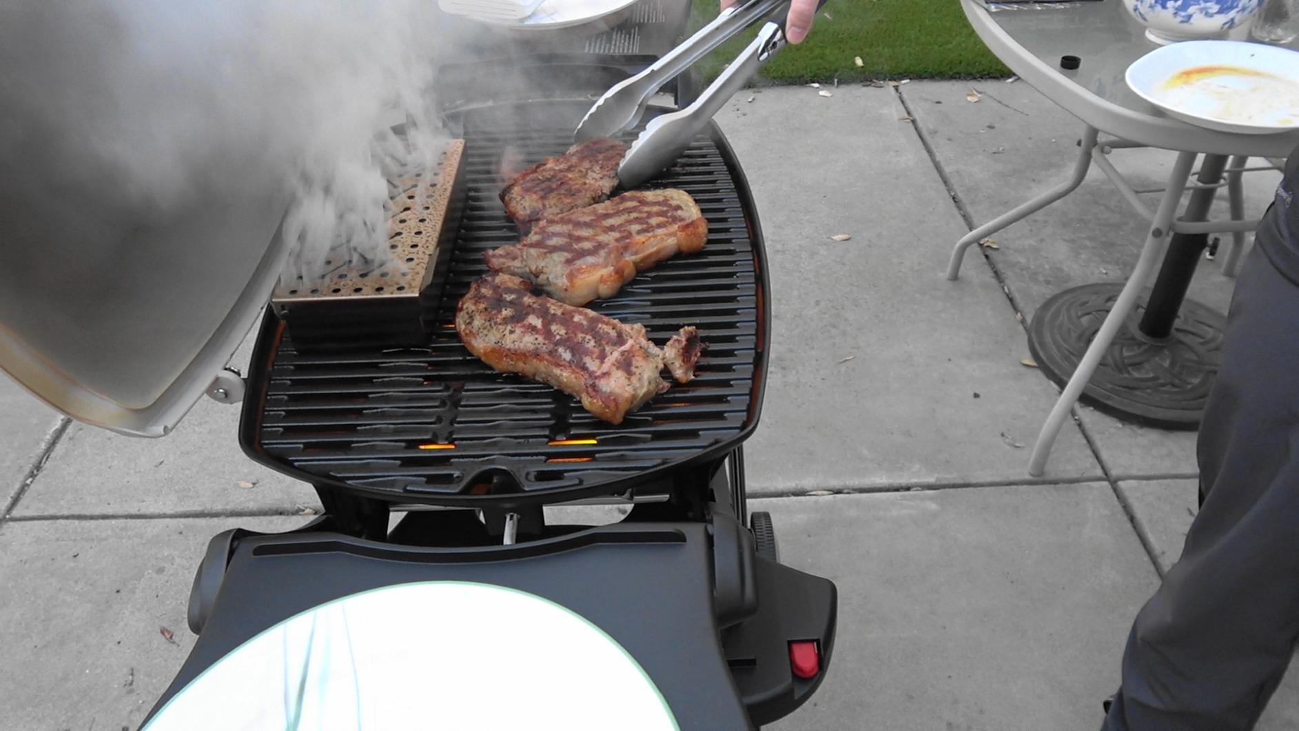 Weber® Premium Universal Smoker Box, Stainless Steel customer photo 1