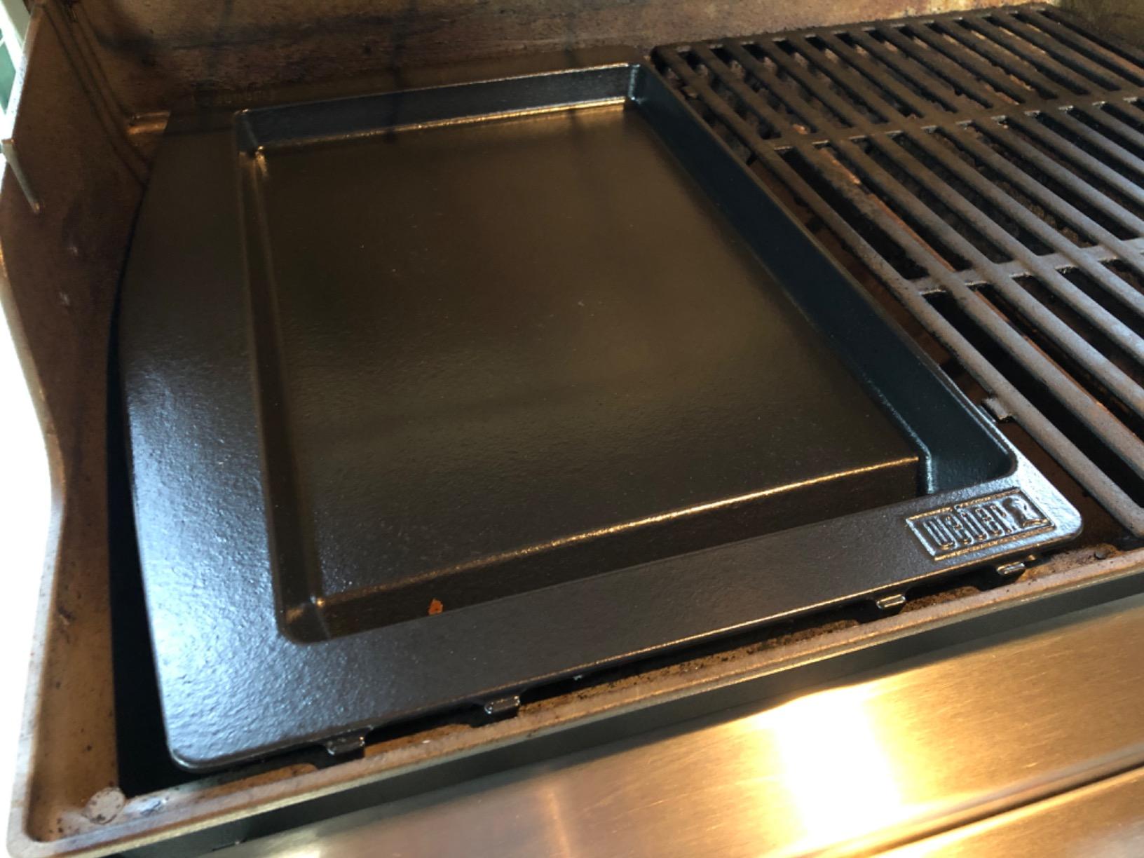 Weber® Genesis II Griddle Insert, Porcelain-Enameled Cast Iron customer photo 1