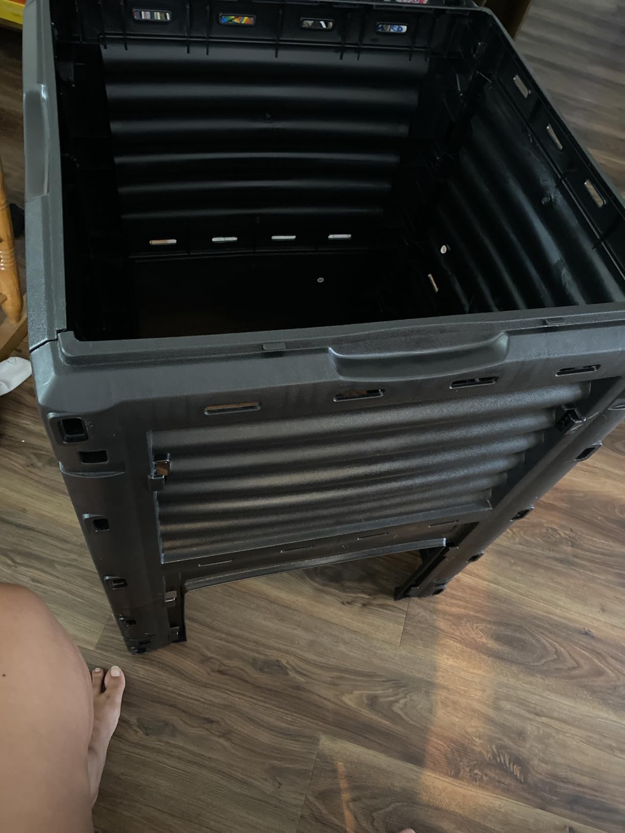 F2C 80Gal Compost Bin with Gloves, Large Outdoor Compost Box, Flip Lid & Bottom Exit Door, Aerating BPA Free Composter for Backyard Garden (Black) customer photo 1