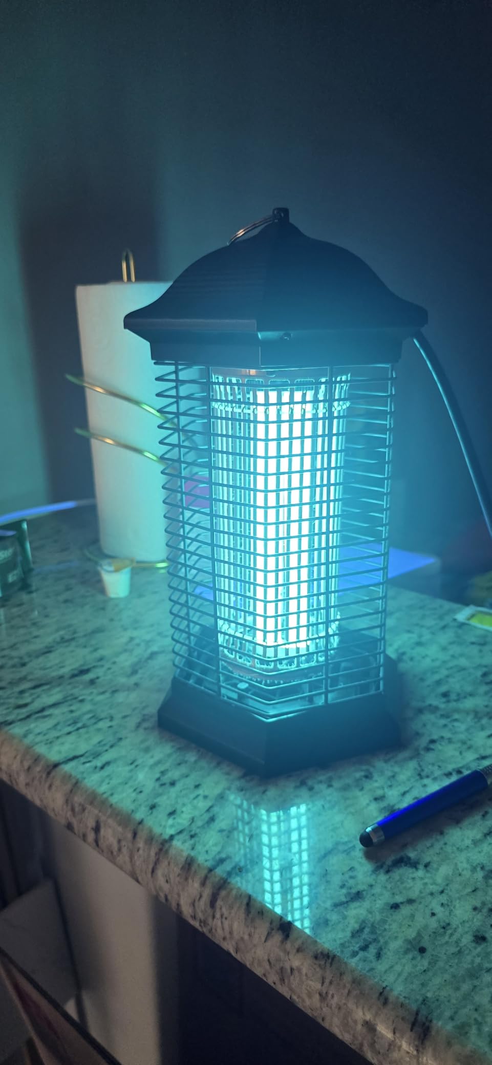 AMUFER Bug Zapper Outdoor & Indoor, 18W & 4400V, 1/2 Acre, 5.5-Ft Cord customer photo 1