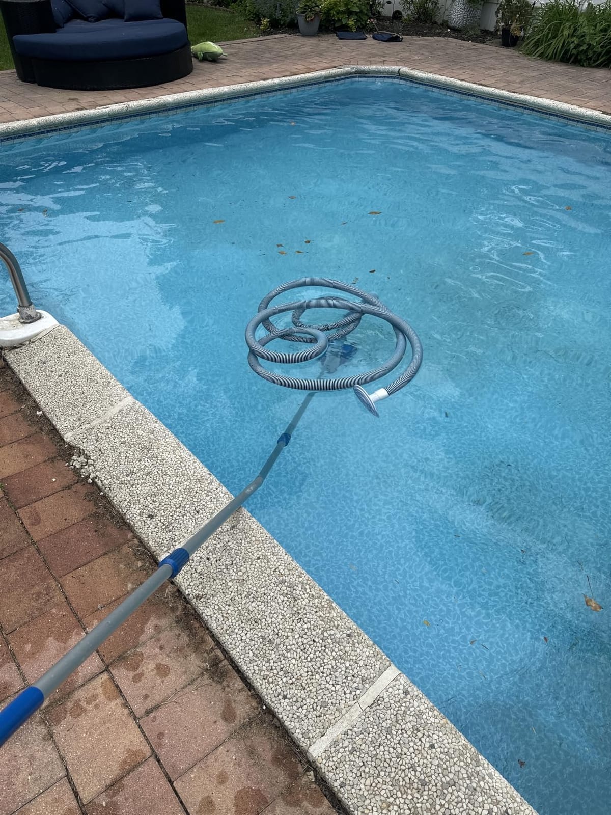 POOLWHALE Above Ground Pool Vacuum with Hose, 1-1/2 In x 24-Feet customer photo 1