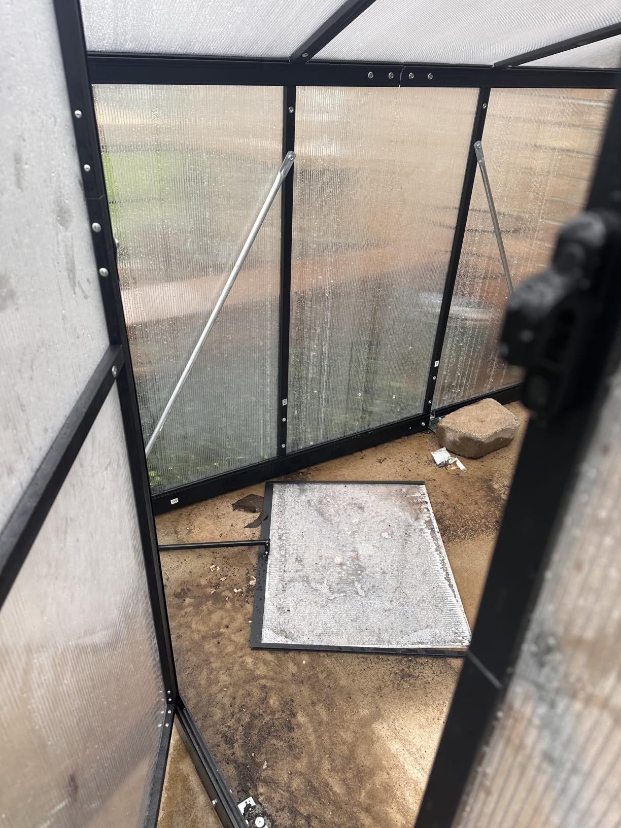 8X10FT Greenhouse with Thermometers, Large Aluminum Greenhouse for Outdoors customer photo 1