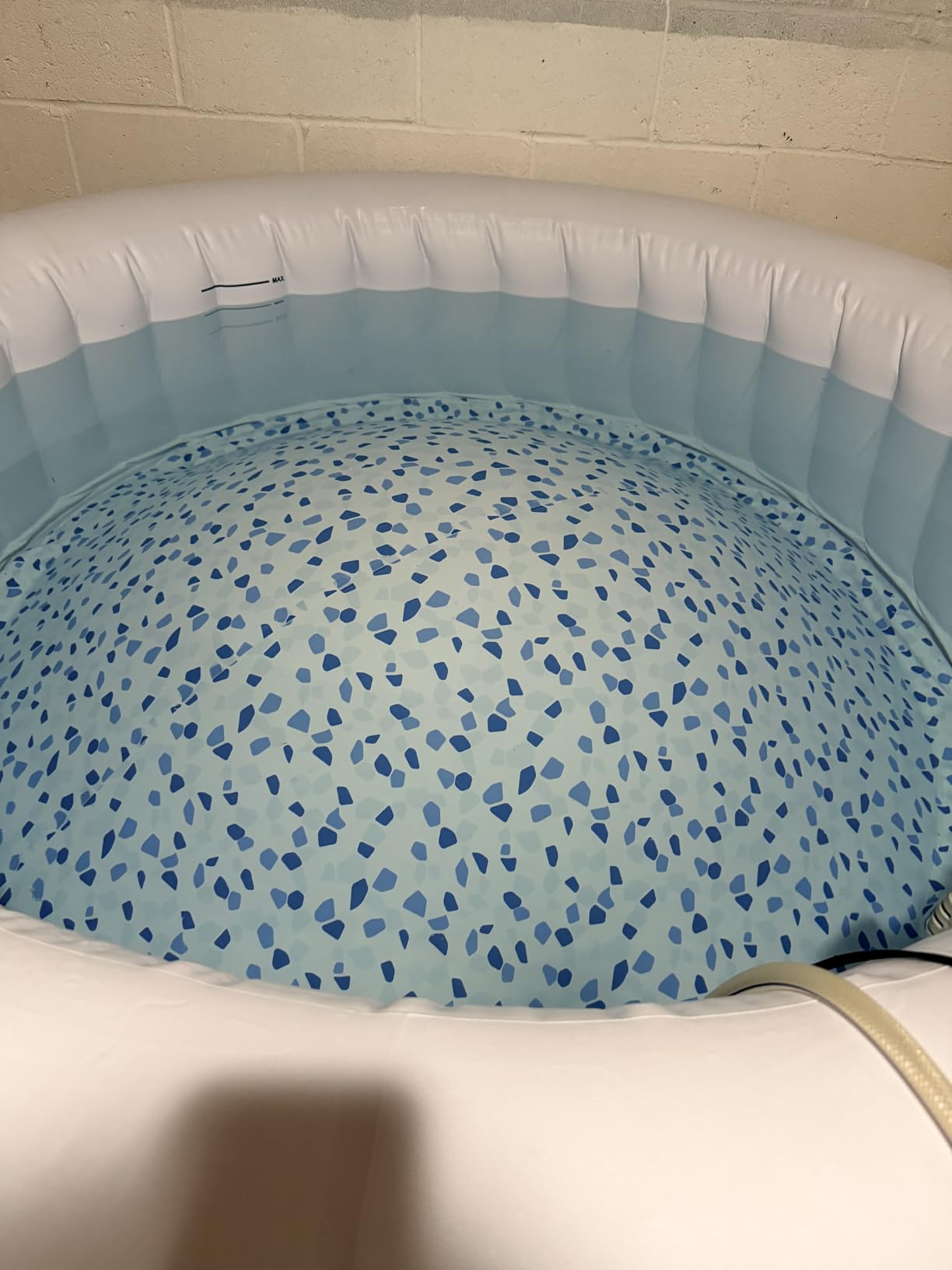Bestway SaluSpa Cancun Energy-Efficient 2-4 Person Inflatable Hot Tub customer photo 1